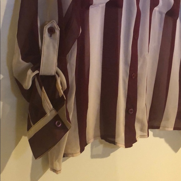 Button Down - Picture 4 of 5